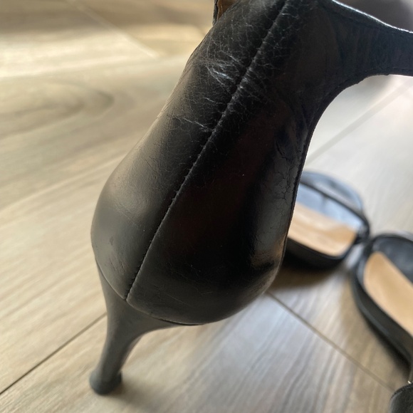 Banana Republic Black Strappy Heels 7.5 - Picture 8 of 9